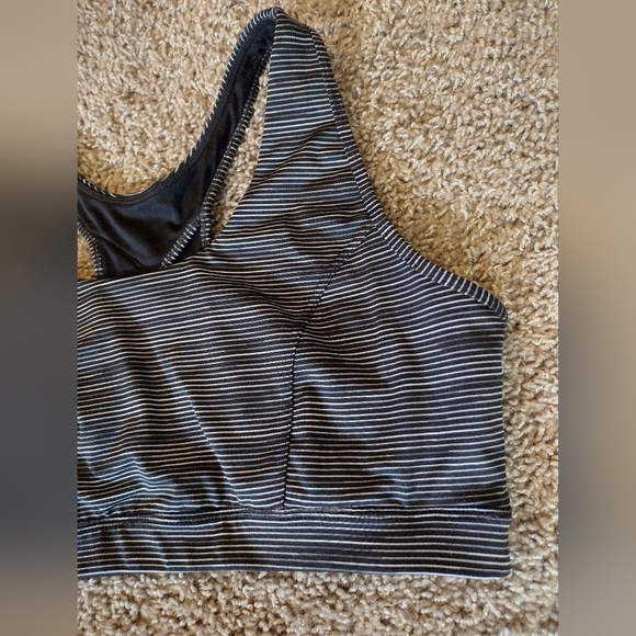 Tek Gear Black and Gray Striped Sports Bra - Picture 4 of 11